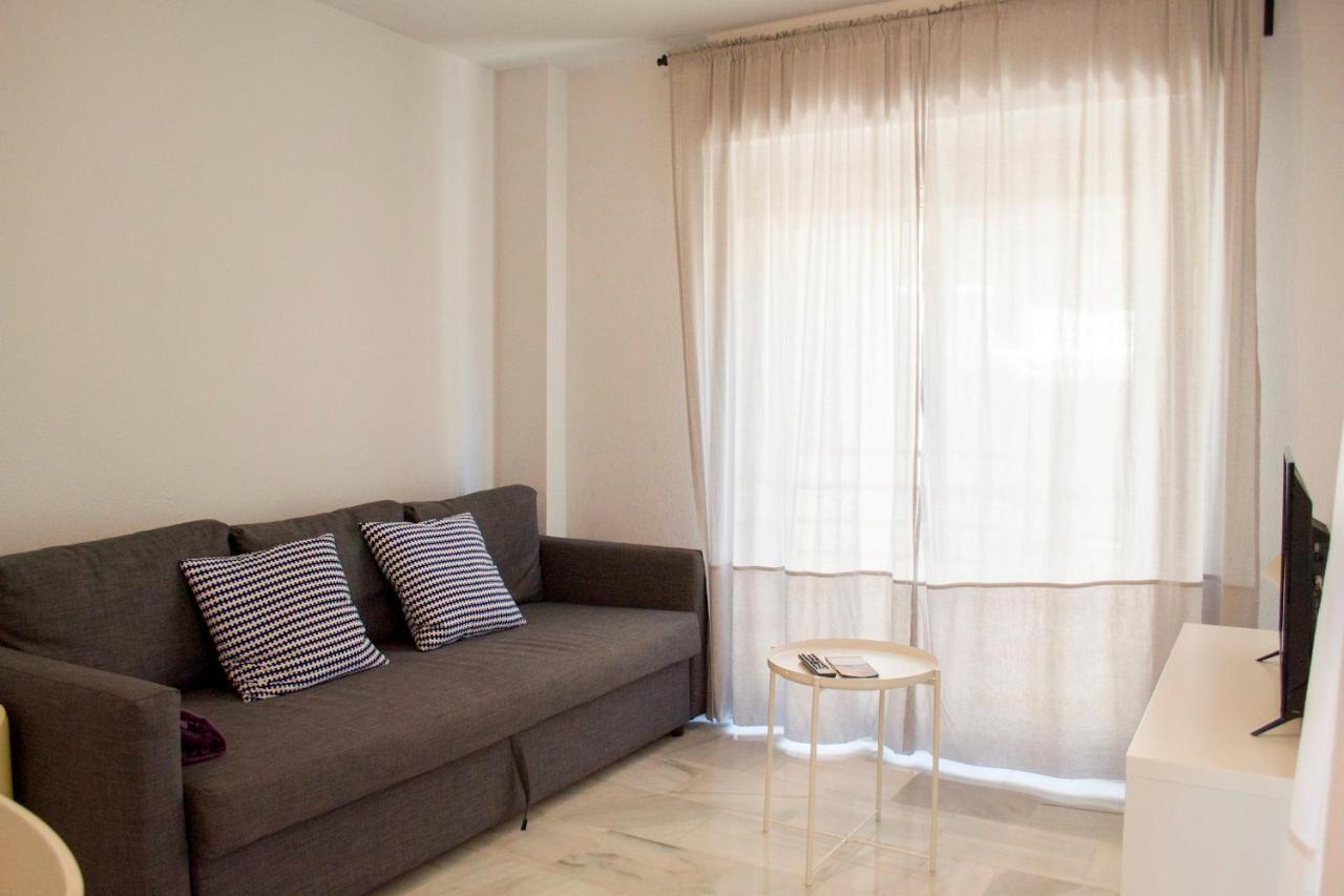 Pedregalejo Apartament Málaga Esterno foto