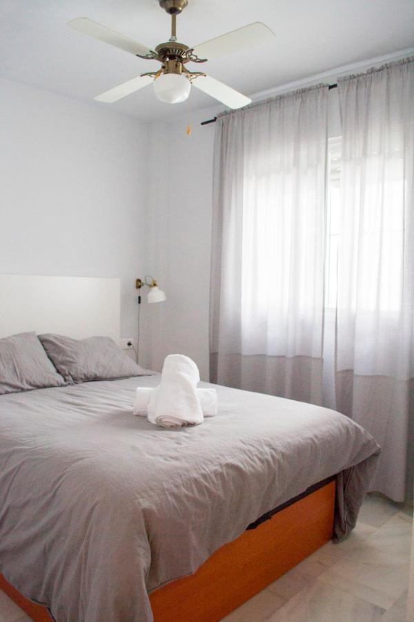 Pedregalejo Apartament Málaga Esterno foto